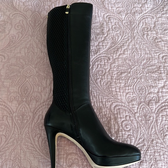NEW! Vince Camuto Signature Black ELIANA Over the knee Leather Boots - Picture 5 of 9